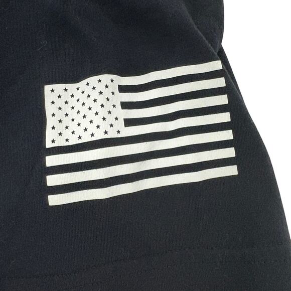 Under Armour Freedom Black Tee Men’s S Loose Fit 1370810 EUC - Picture 5 of 8